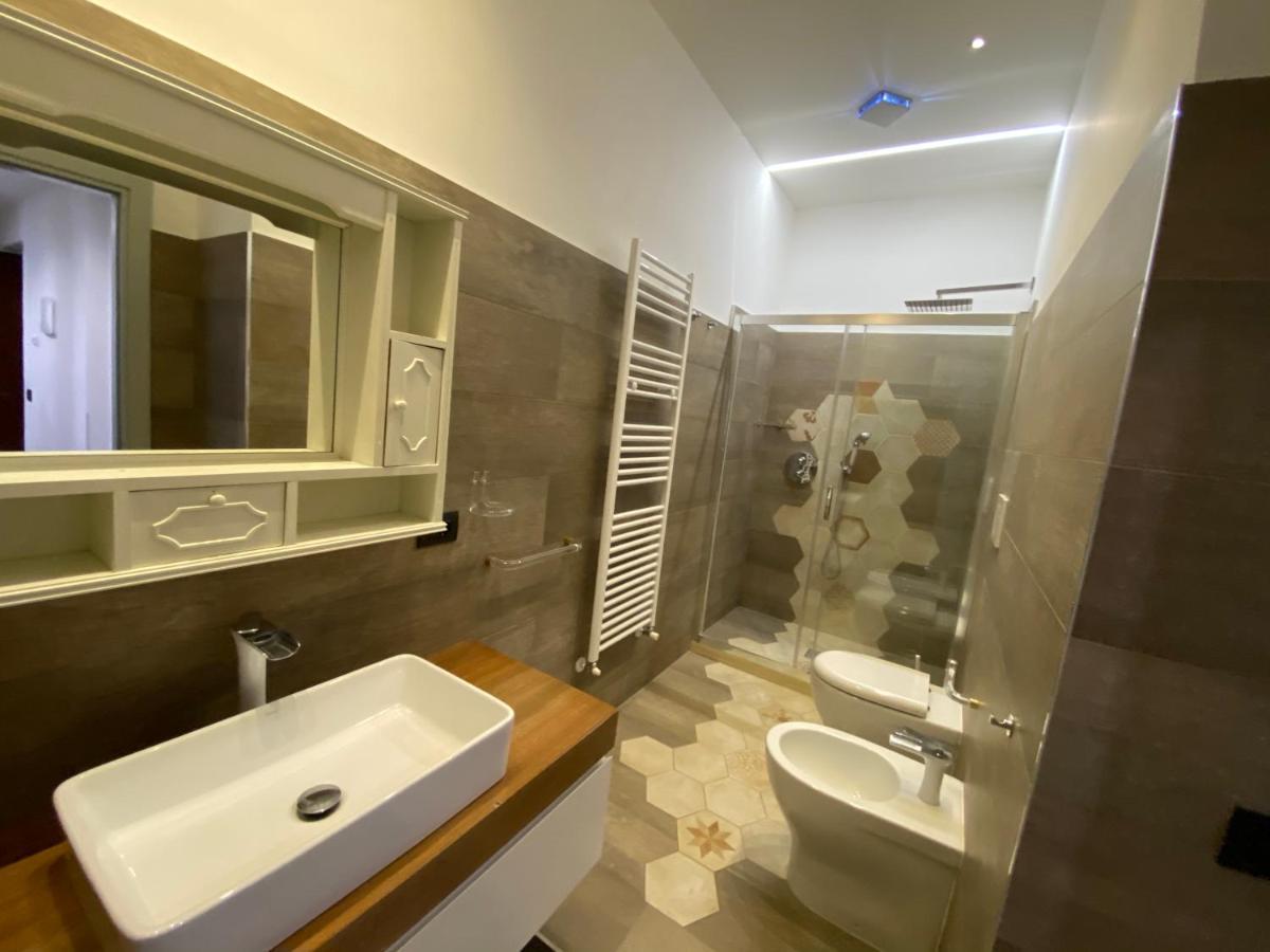 Mondo Vacanze Savona Exterior foto